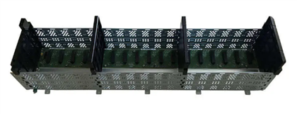 Allen-Bradley 1756-A17 ControlLogix Chassis Receives Power From ControlLogix Power Supply